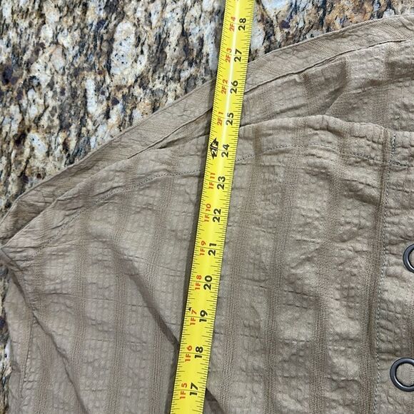 Free People Feel It Still Snap Button Front Blouse Top In Tan Sand Size S - Picture 8 of 8